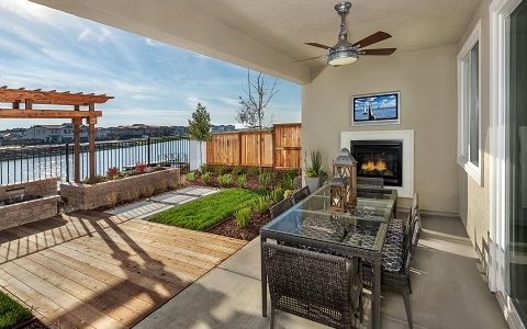 Lakeside Residence 2 Patio