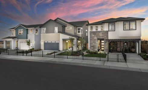 Capri at River Islands model home park